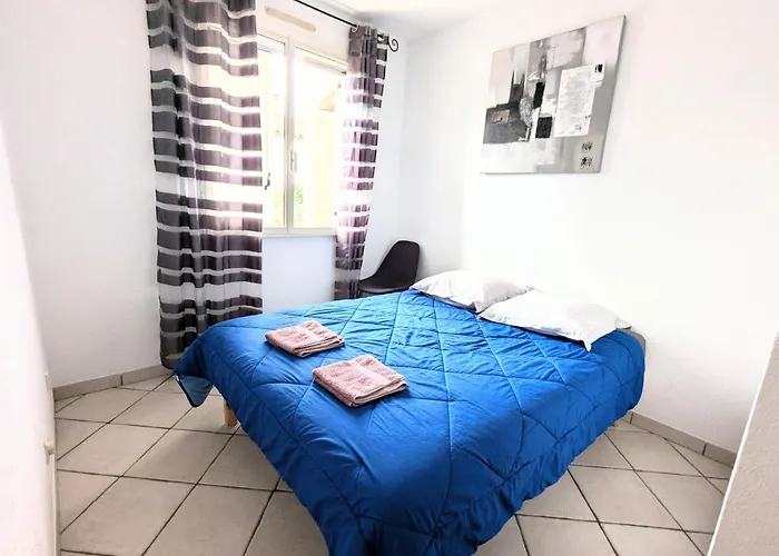 Le Jardin Des Délices - De 2 à 8 Personnes Avec Piscine